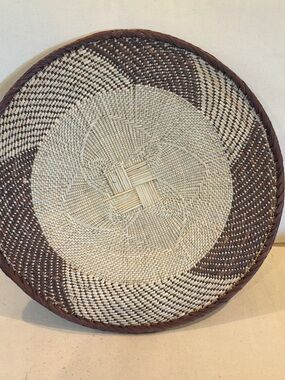 NEW Africa Woven Basket. Made by the Binga people of Zambia/Zimbabwe